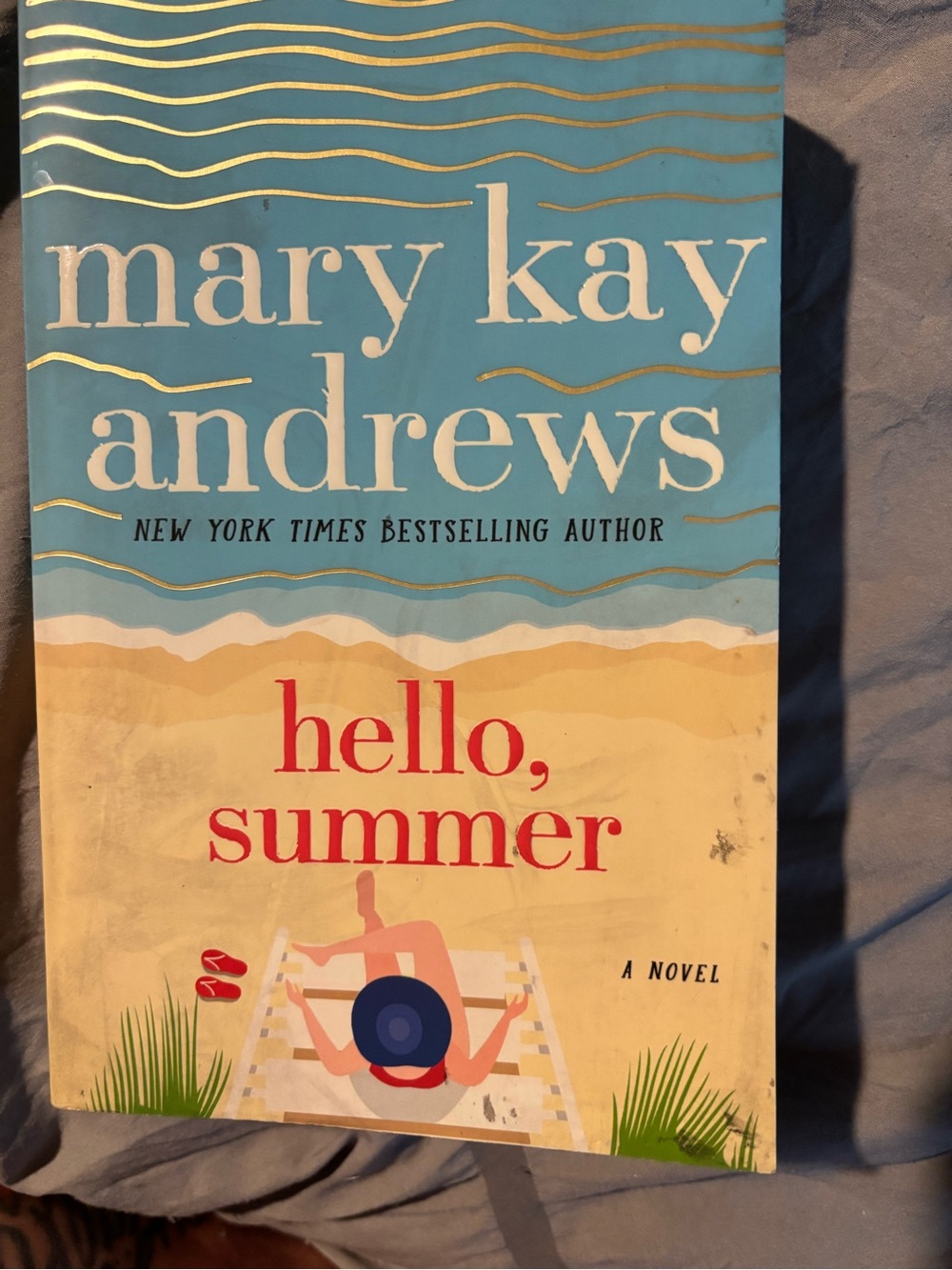 Mary Kay Andrews "hello, summer" Beach Novel - Blue & Sand Cover - Picture 1 of 4